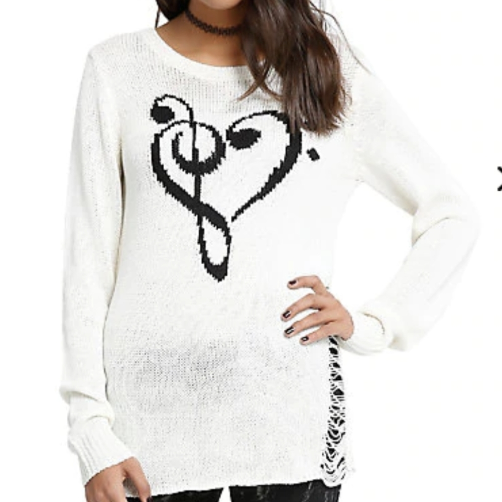 ✓✓Final Price✓✓ HOT TOPIC ivory music note sweater